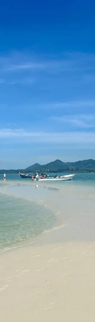 Traumhafte Sandbank auf Koh Yao Yai